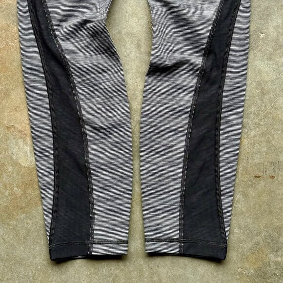 Lululemon Women's Hugged High-Rise Leggings - Black/Gray - Picture 7 of 9